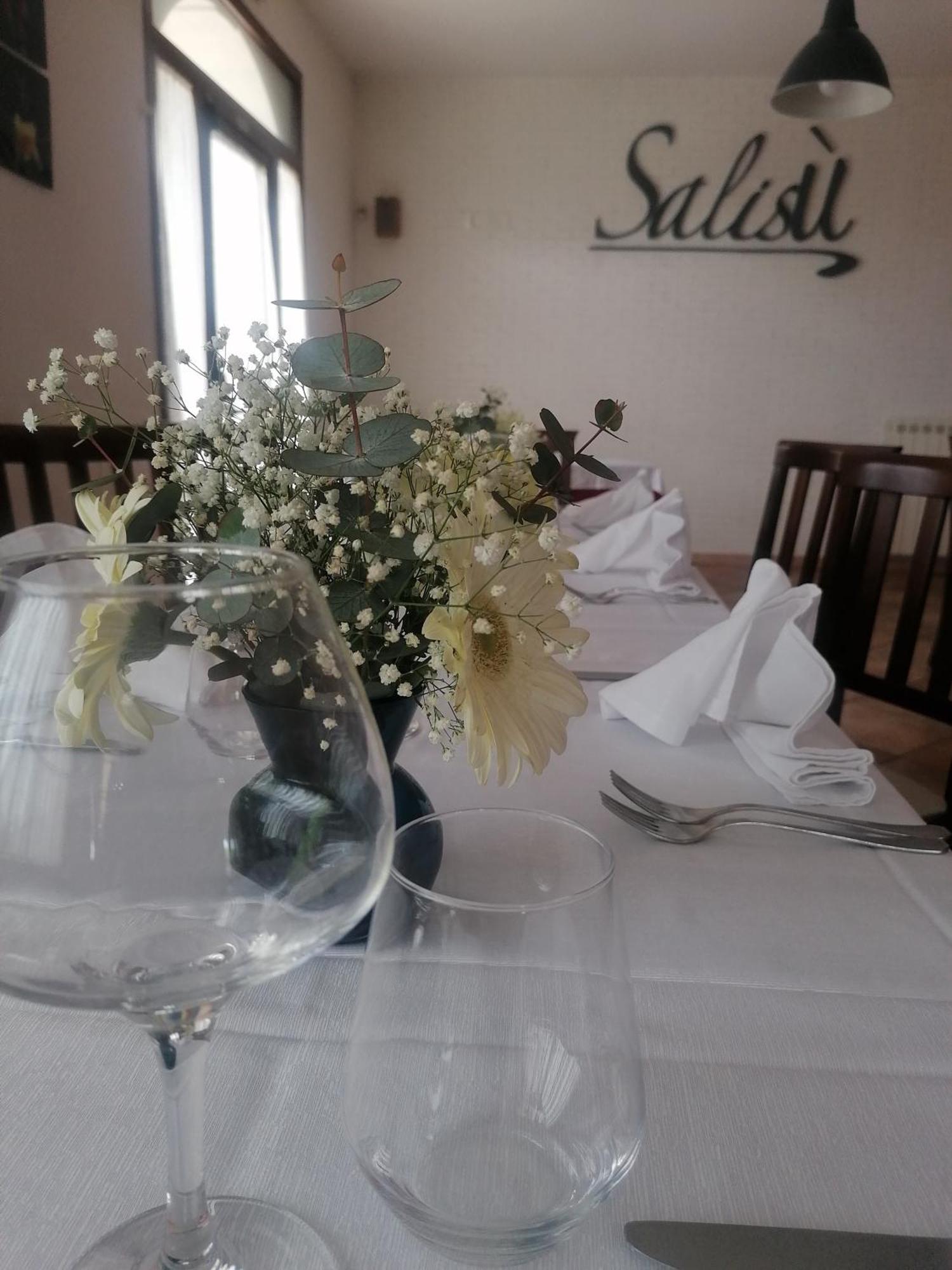 Salisu Country House Mignano Monte Lungo Eksteriør billede